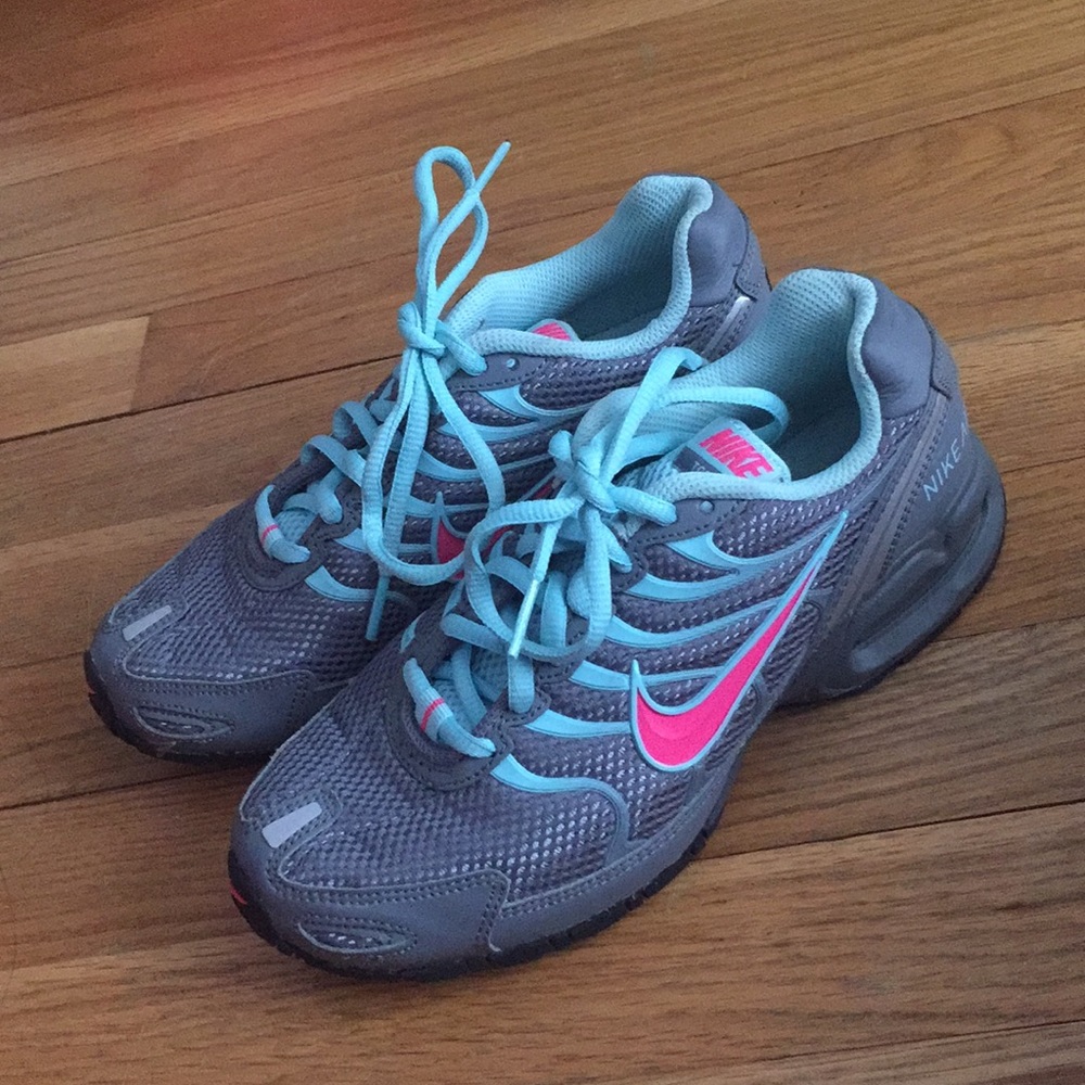 Girls Nike air shoes